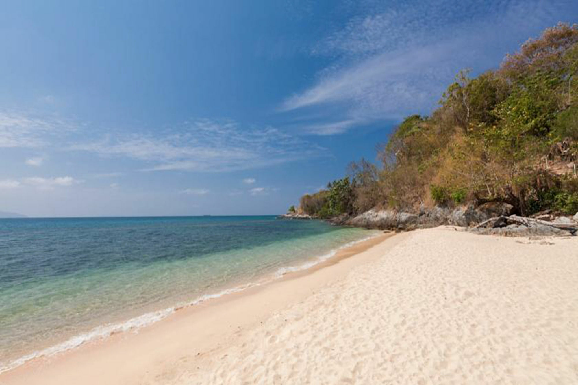 Baan Khunying – Secluded Phuket Beachfront Villa Rawai Buitenkant foto